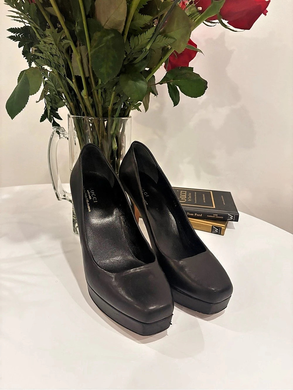 Gucci Exclusively for Saks Fifth Avenue Platform Pumps Black EU 38.5